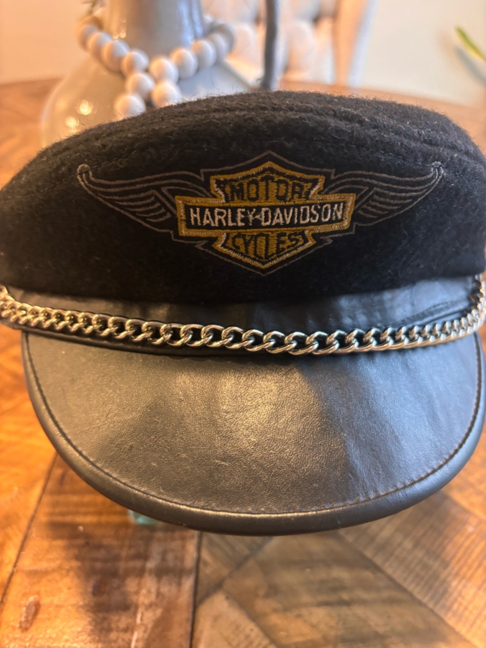 Harley-Davidson Black & Gold Wool Leather Chain Cap VINTAGE - Picture 4 of 10